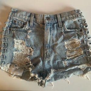 LF/ Carmar jean shorts, with side slits